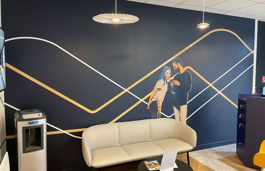 Photo d'un décoration murale dans des bureaux
