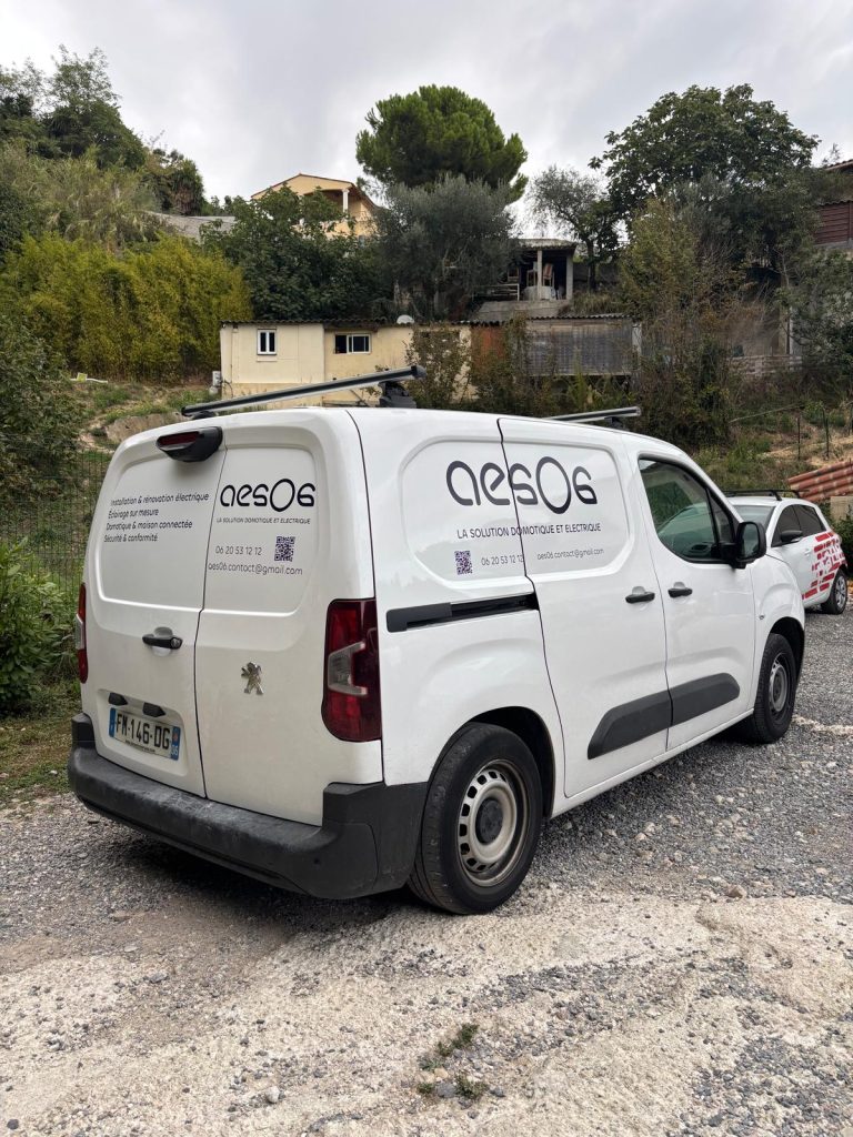 Flocage utilitaire cagnes sur mer Villeneuve-Loubet